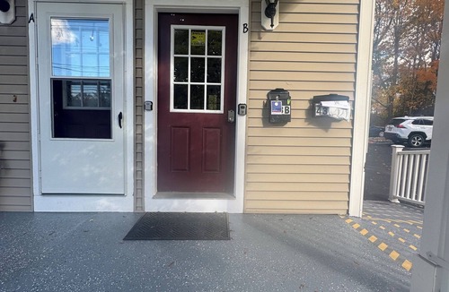 Ayer Apartment | 3-Bedroom Apartment in Ayer, Steps from Train, Easy Boston Access, Free Parking.