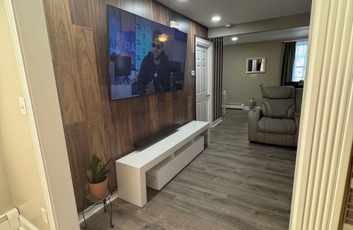 Ayer Apartment | 3-Bedroom Apartment in Ayer, Steps from Train, Easy Boston Access, Free Parking.