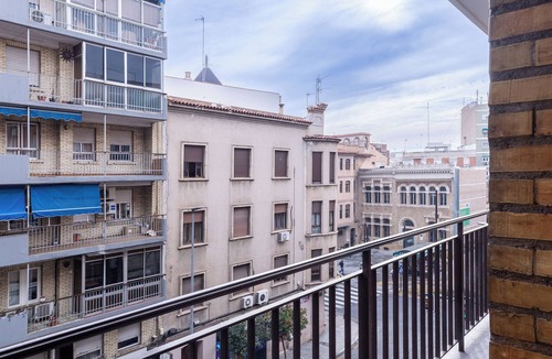 Murcia Apartment | 3-bedroom apartment in delightful Murcia with WiFi, AC