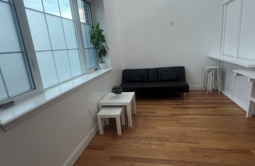 University Gardens Apartment | 3-bedroom apartment