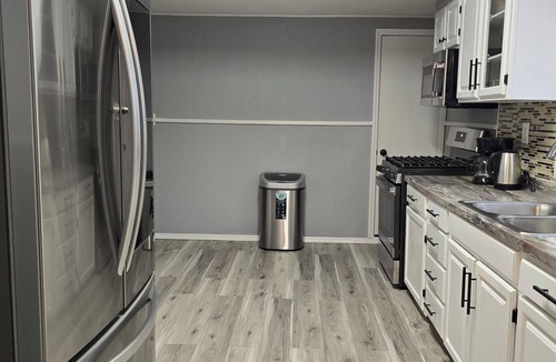 Stockade Historic District Apartment | 3 bedroom apartment for rent