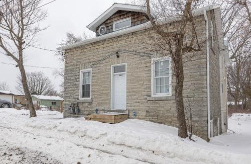 Kingston Apartment | 3 bedroom appartment-limestone