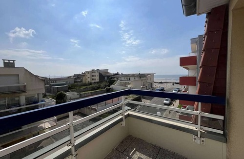 Stella-Plage Apartment | 3-Bedroom Apt near beach, with garage