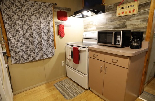 Fayetteville Apartment | 3-Bedroom apt. ideal location near new river gorge