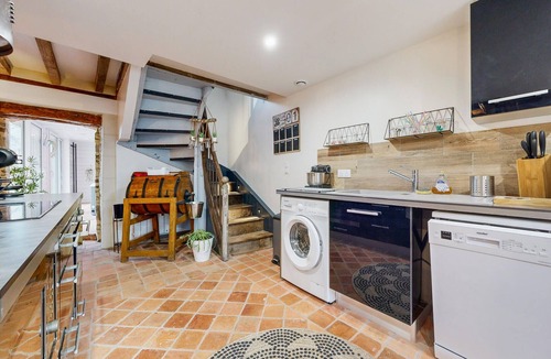 Neuilly-le-Vendin House | 3 bedroom awesome home in Neuilly le Vendin