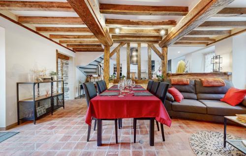 Neuilly-le-Vendin House | 3 Bedroom Awesome Home In Neuilly Le Vendin