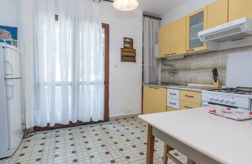 Nin Apartment | 3 bedroom awesome apartment in Privlaka