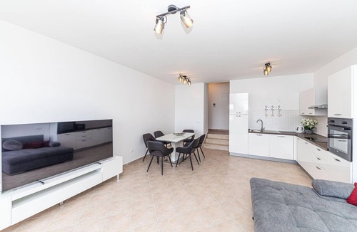 Marina Apartment | 3 bedroom awesome apartment in Marina