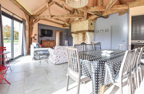 Hattenville House | 3 bedroom awesome home in Hattenville