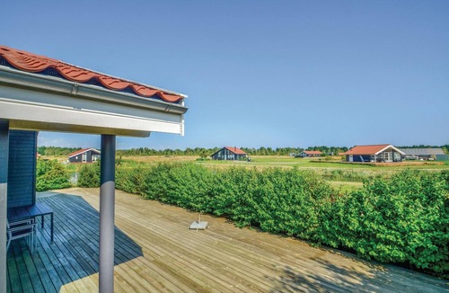 Marielyst House | 3 bedroom awesome home in Væggerløse