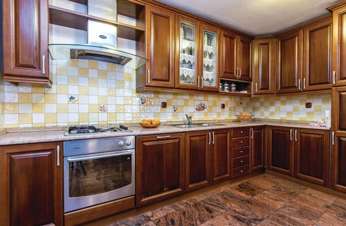 Praputnjak House | 3 bedroom awesome home in Praputnjak