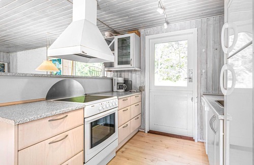 Oster Somarken House | 3 bedroom awesome home in Aakirkeby