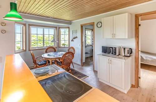Ordrup House | 3 bedroom awesome home in Fårevejle