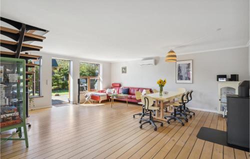 Nymindegab House | 3 Bedroom Awesome Home In Nørre Nebel