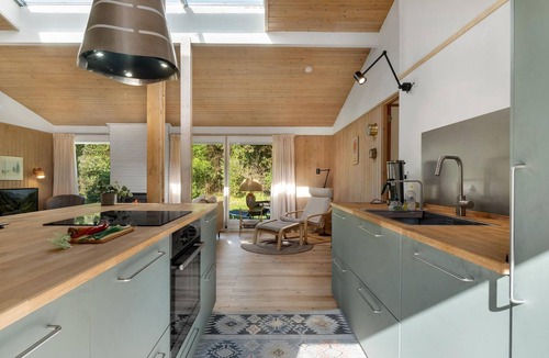 Øer Strand House | 3 bedroom awesome home in Ebeltoft