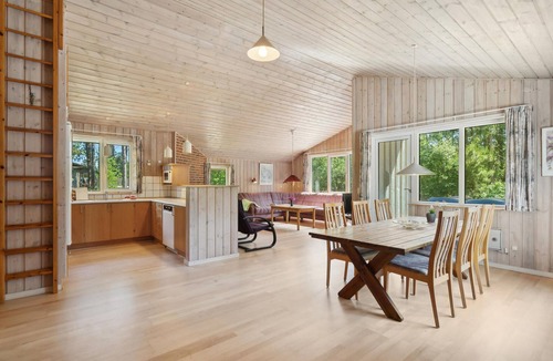 Hojslev House | 3 bedroom awesome home in Højslev
