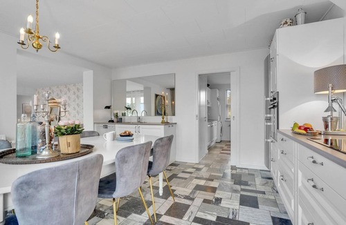 Frolunde House | 3 bedroom awesome home in Slagelse