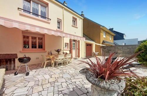 Riantec House | 3 bedroom awesome home in Riantec