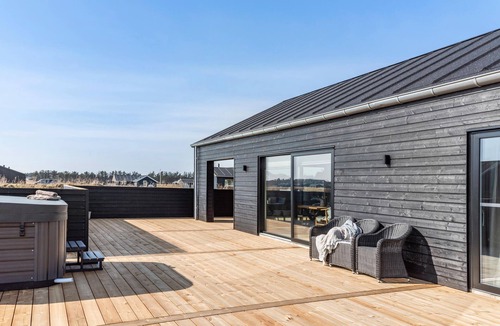 Lokken House | 3 bedroom awesome home in Løkken