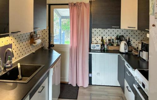 Frolunde House | 3 Bedroom Awesome Home In Slagelse