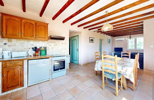 Bedoin House | 3 bedroom awesome home in Bédoin