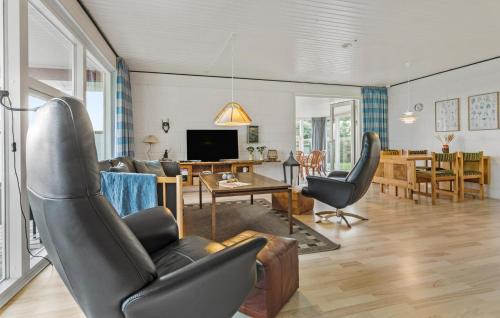 Ebeltoft House | 3 Bedroom Awesome Home In Ebeltoft