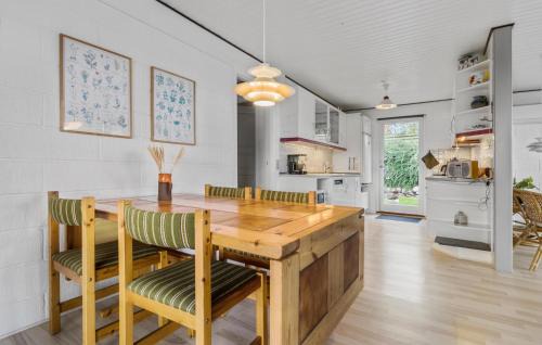 Ebeltoft House | 3 Bedroom Awesome Home In Ebeltoft