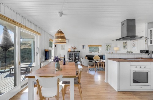 Rindby Strand House | 3 bedroom awesome home in Fanø