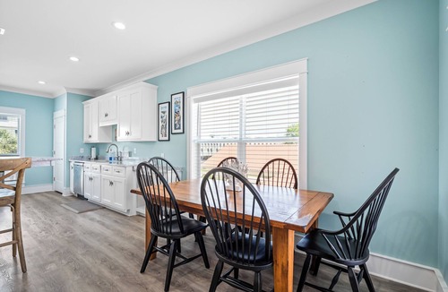 Pass Chateau Harbor House | 3 Bedroom Bay Front Home with Private Pool