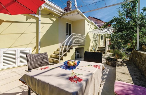 Zaton Apartment | 3 bedroom beach front apartment in Zaton Veliki