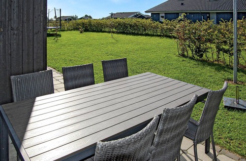 Flovt Strand House | 3 bedroom beach front home in Haderslev