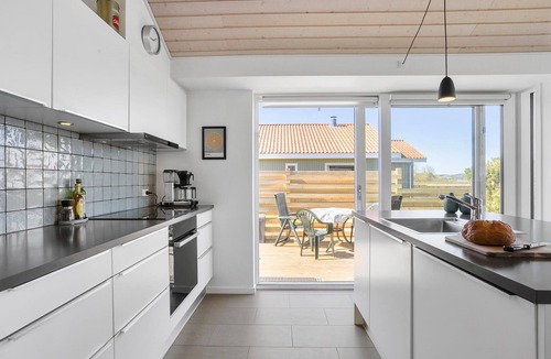 Vejlby Fed House | 3 bedroom beach front home in Asperup