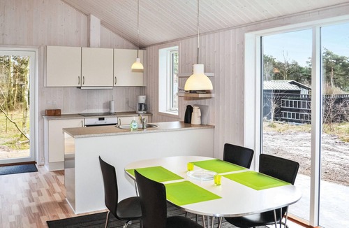 Knebel House | 3 bedroom beach front home in Knebel