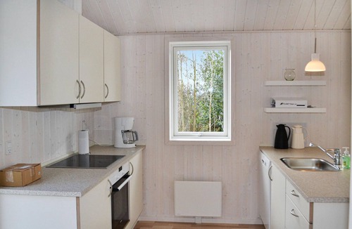Knebel House | 3 bedroom beach front home in Knebel