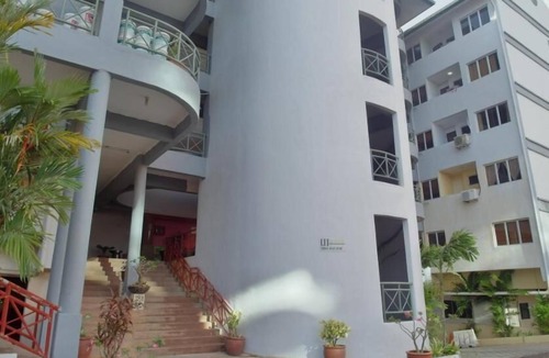 Padang Matsirat Apartment | 3 Bedroom Beachfront Apartment