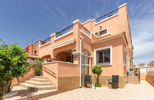 Los Montesinos House | 3 bedroom beautiful home in Los Montesinos