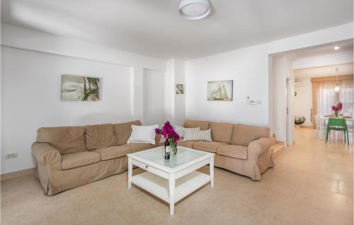 Barbat na Rabu House | 3 Bedroom Beautiful Home In Barbat