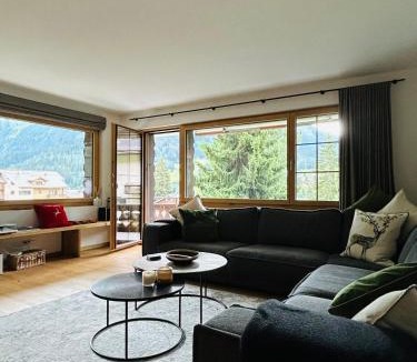 Klosters Platz Apartment | 3 bedroom - beautiful apartment