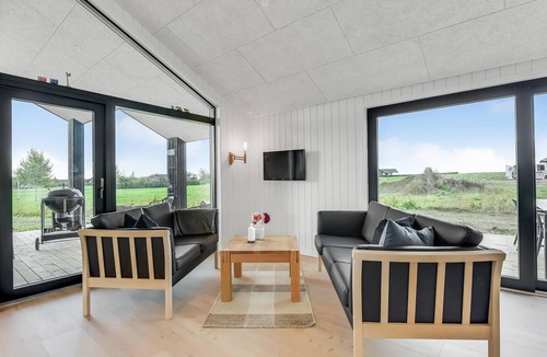Flovt Strand House | 3 bedroom beautiful home in Haderslev