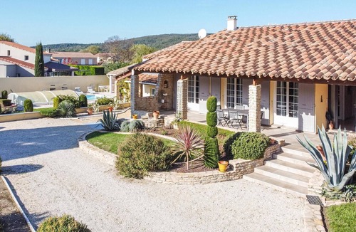 Espeluche House | 3 bedroom beautiful home in Espeluche