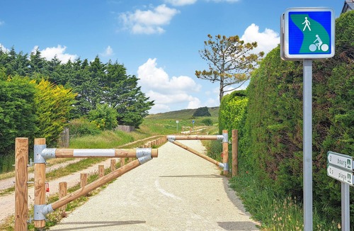 Creances House | 3 bedroom beautiful home in Créances