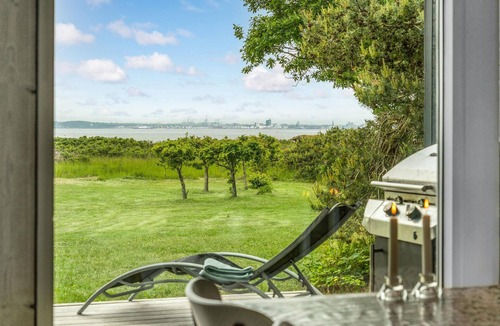 Skødshoved Strand House | 3 bedroom beautiful home in Knebel