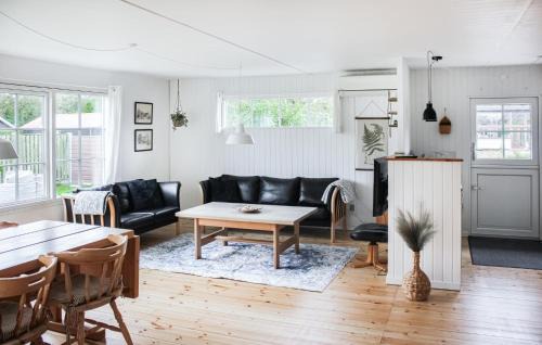 Thyholm House | 3 Bedroom Beautiful Home In Thyholm