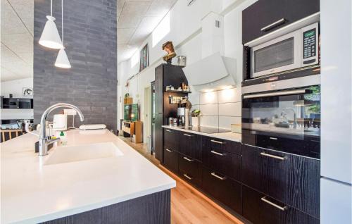 Farvang House | 3 Bedroom Beautiful Home In Fårvang