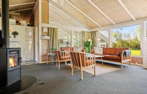 Lonstrup House | 3 Bedroom Beautiful Home In Hjørring