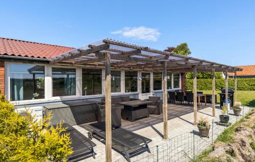 Ronne House | 3 Bedroom Beautiful Home In Rønne