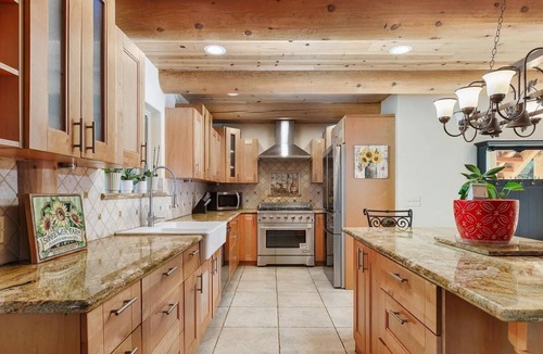 Paso Robles Cabin | 3-bedroom cabin at Lake Nacimiento in Running Deer Ranch