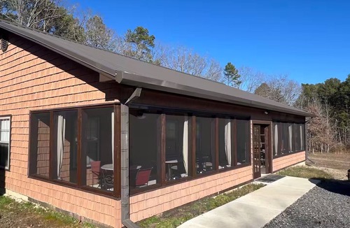 Higden Cabin | 3-bedroom cabin in enchanting Higden with cool AC breeze