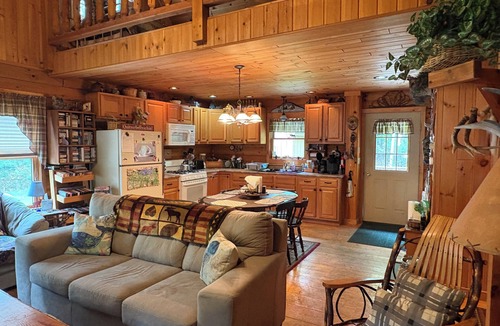 Greenville Junction Cabin | 3-bedroom cabin in heart of Greenville, WiFi, Roku, & snowmobile from driveway!