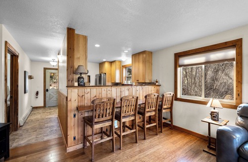 Bigfork House | 3 Bedroom Cabin, Mountain & Lake Views, Glacier
